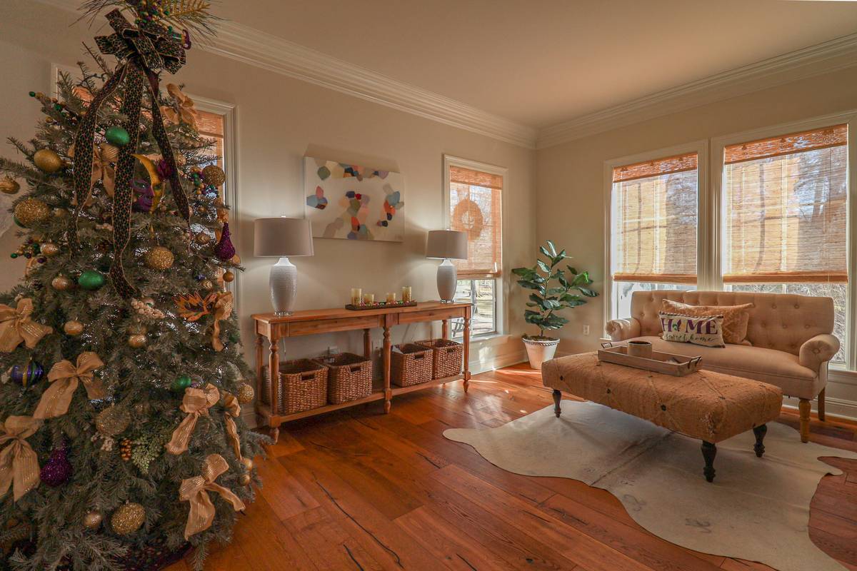 Thanksgiving Decorations Home Depot: Skip the Clichés and Create a Cozy, Authentic Table