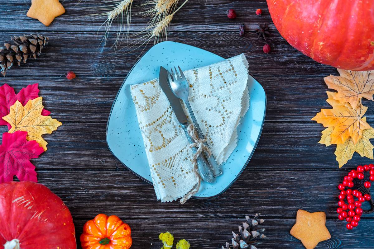 Thanksgiving Table Decor That Actually Feels Like Home
